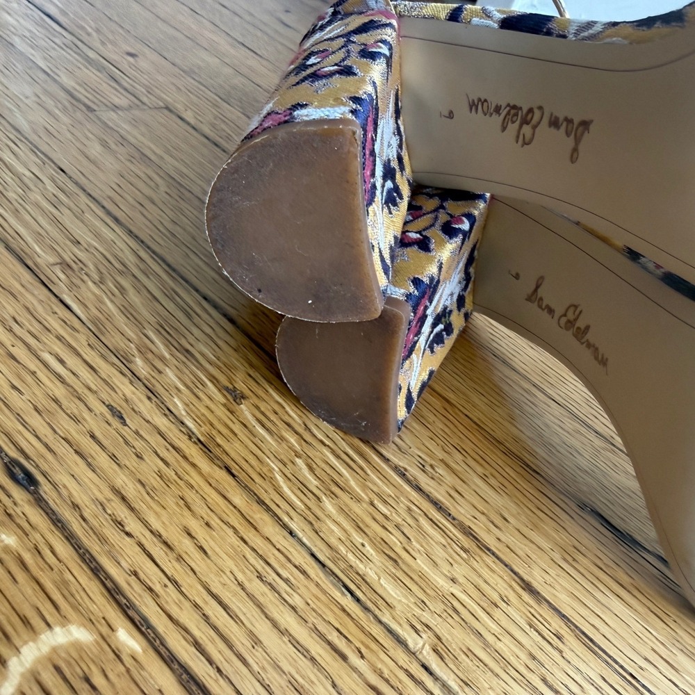 Sam Edelman Yaro Yellow Floral Brocade Ankle Strap Block Heel Sandals 9 - Picture 7 of 10